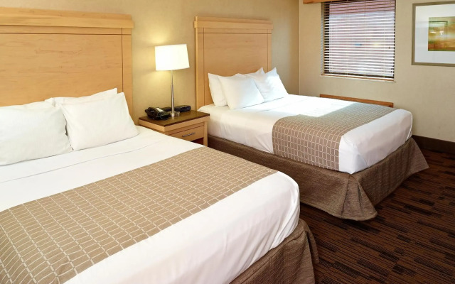 LivINN Hotel Cincinnati / Sharonville Convention Center
