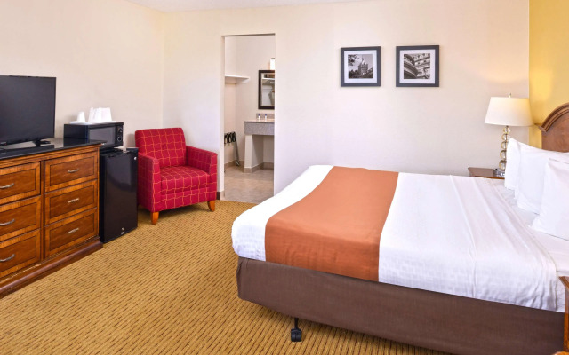 Americas Best Value Inn Plattsburgh