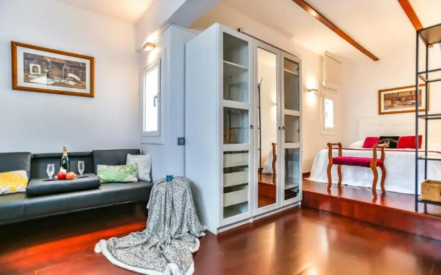 Ghat Apartments Montroig