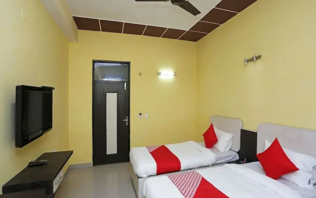 OYO 16103 Hotel Neelkanth
