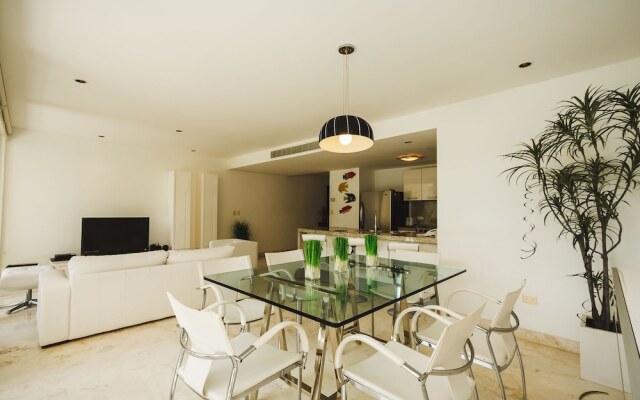 Luxury Garden House Condo - The Elements 108