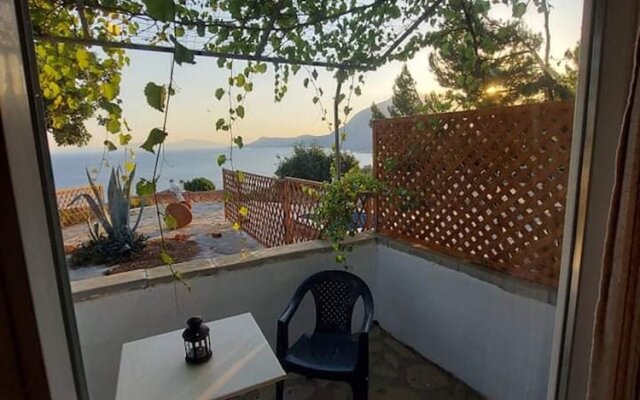 Beautiful House Located on a Hill in Samos Island, 400 m From an Organized Beach