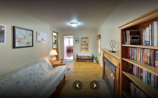 Dewar's Inn on the River