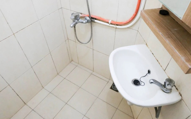 Cozy Living And Clean Studio At Pavilion Permata Apartment