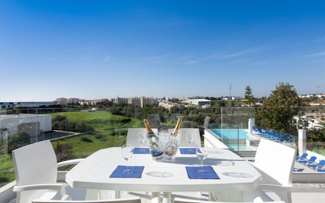 Correeira Luxury Residence T3 G - Albufeira, Pools, Wifi, Bbq, Beach