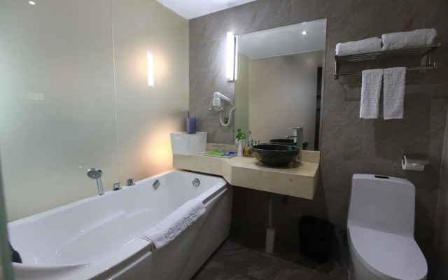 Jun Chen Health Hotel