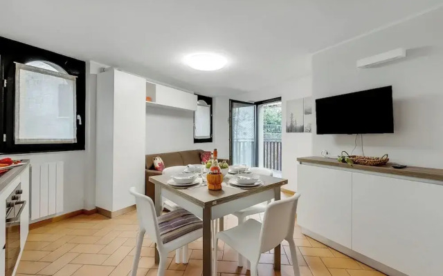 Zagara House Lake View & Shared Pool
