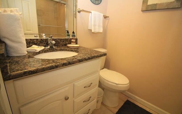 Sugar Beach 230 by RedAwning