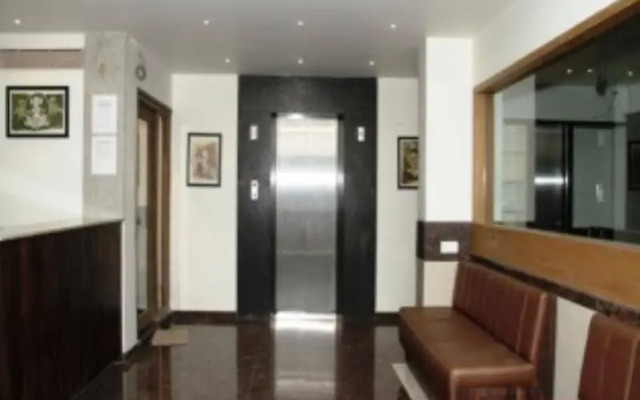 Vetro Inn