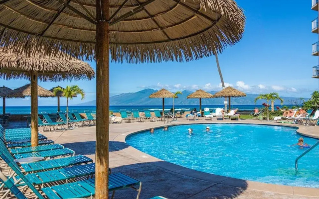 Royal Kahana Oceanview 2bd/2ba 2 Bedroom Condo by Redawning