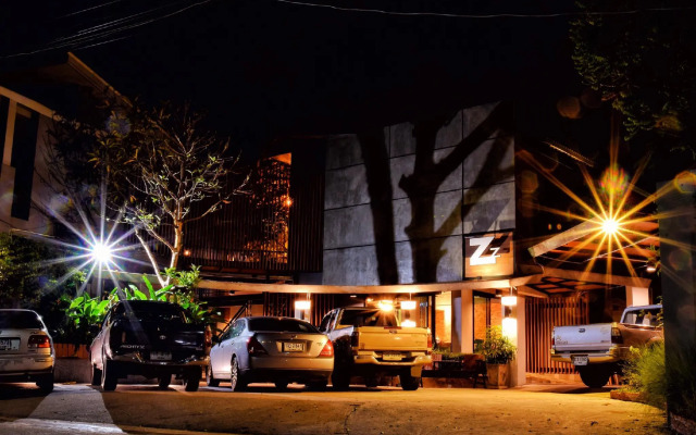 Z2 Boutique Hotel