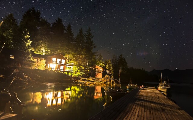 Nootka Island Lodge