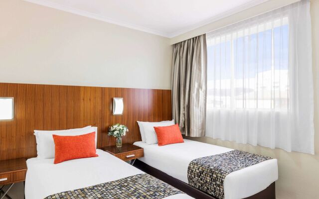 Central Motel & Apartments, Best Western Signature Collection