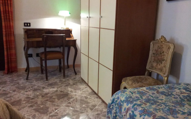 Seralcadio Bed & Breakfast and Holiday Apartments