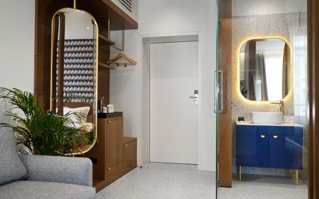 Dominic Smart & Luxury Suites - Edition