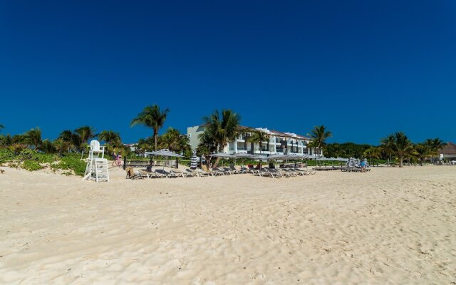 Z Casa Girasol 2 Bedroom Condo by Redawning