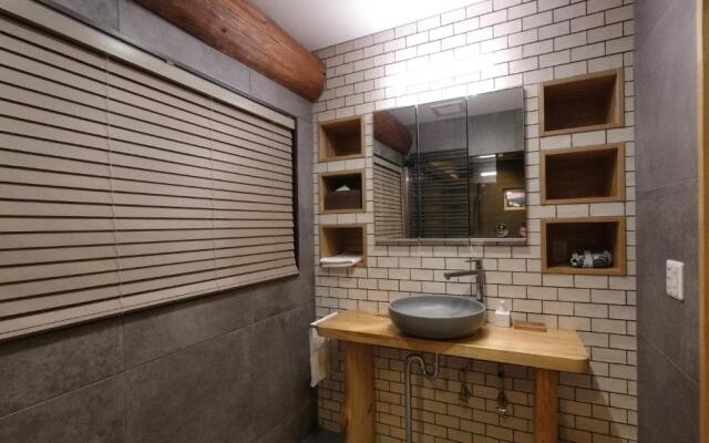 Chise Fukuro - Vacation STAY 10904