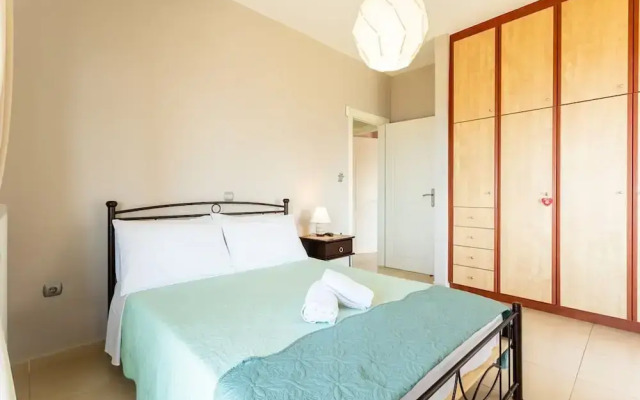 Verga Beachside Getaway With Panoramic Seaviews