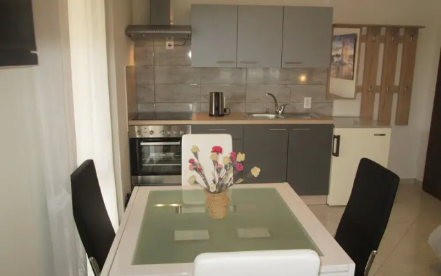 Villa Velin Apartments