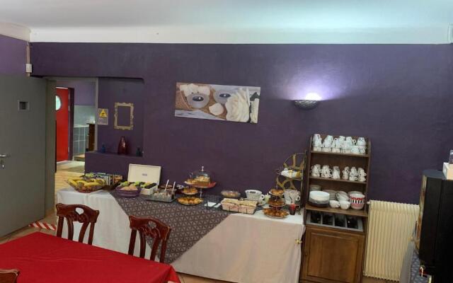 Logis Hôtel La Bastide d'Entraigues