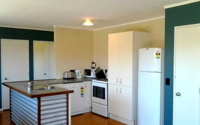 The Sands - Matarangi Holiday House