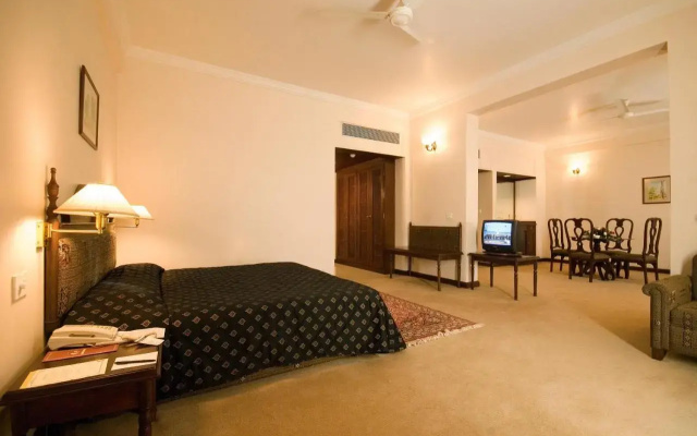 Hotel Express Residency - Jamnagar