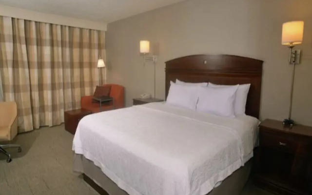 Hampton Inn Springfield-South