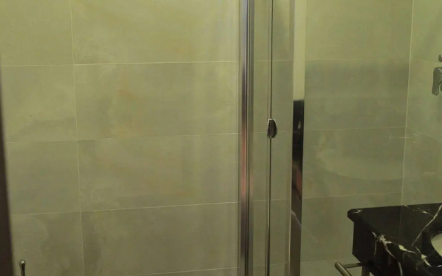 The Palace Suites and Apartments