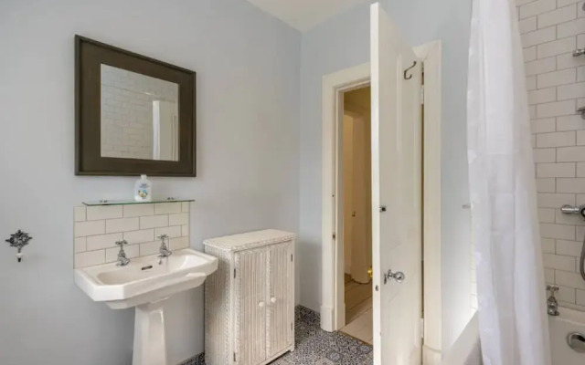 Forthview - Traditional 2 Bedroom Apartment