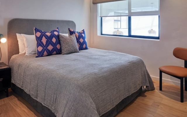 Xenia Signature Collection by Totalstay