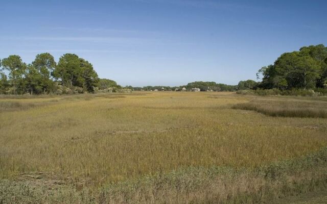 Calibogue Club 2630 by RedAwning