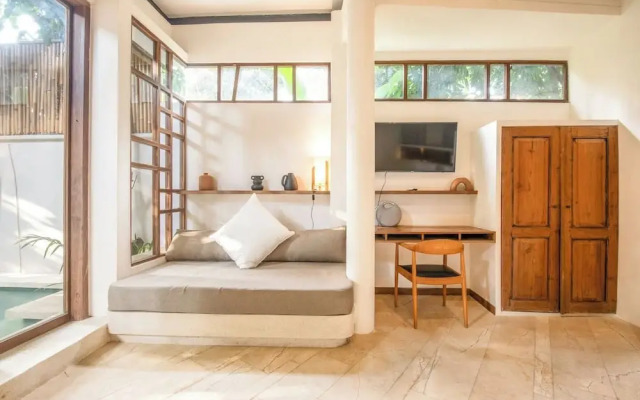 Stylish 2-br Villa With Pool, 800m Canggu Beach