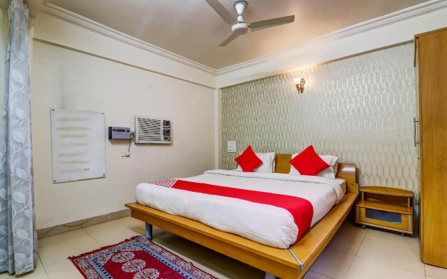 OYO 39911 Hotel Mangalam