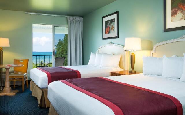 Clearwater Lakeshore Motel