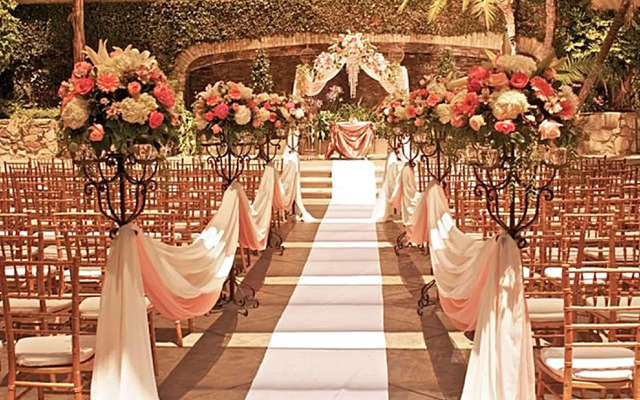 DoubleTree by Hilton Claremont