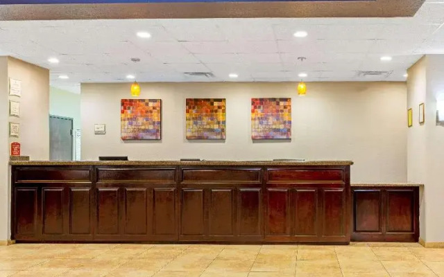 La Quinta Inn & Suites Hammond