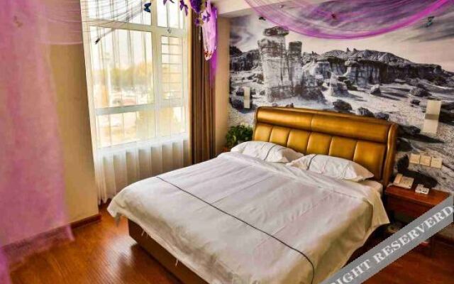 Super 8 Hotel (Hengshui Qianjin Street North Railway Station)