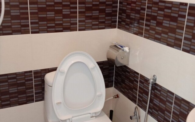 Oyo 90046 Bangi Guest House