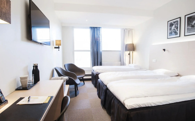 RC Hotel Sports & Business