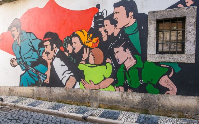 Apartment in the HEART of Bairro Alto