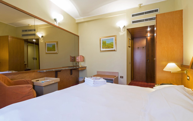 Hotel Carrobbio