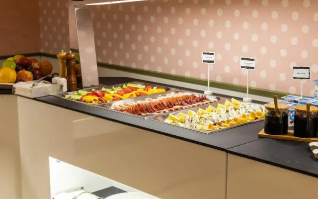 Ramada By Wyndham Parc Slatina