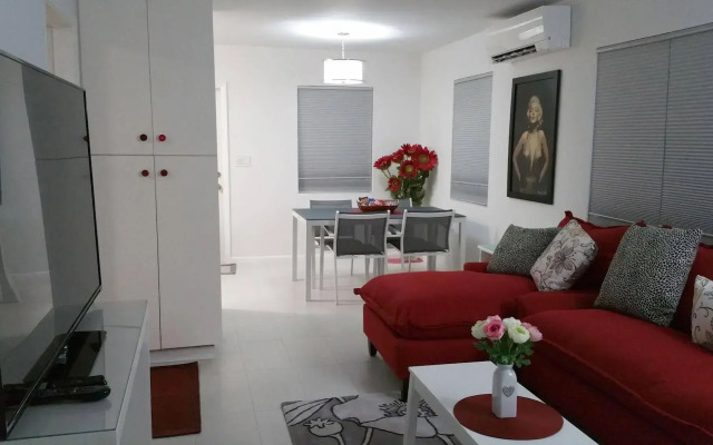 Downtown Hollywood Boutique Hotel