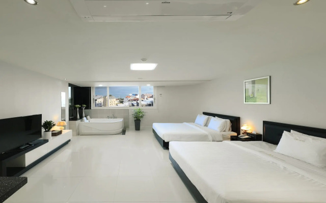 Doya Family Hotel