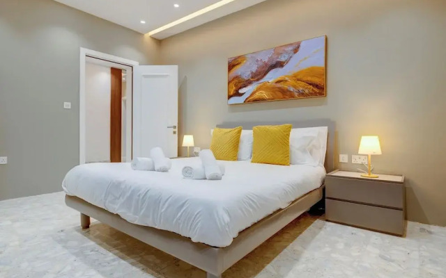 Premier Seafront Living: Ultra-luxury in Sliema