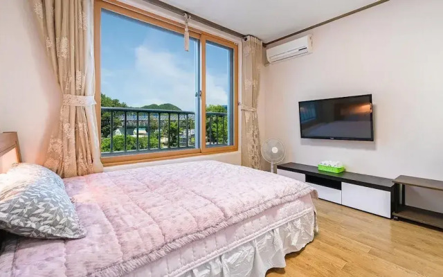 Samcheok Haeoreum Pension