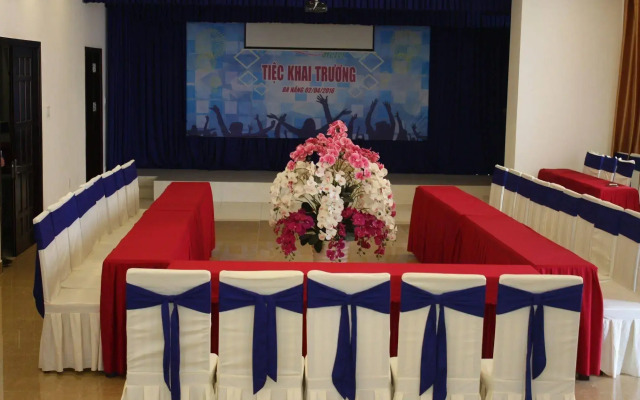 Tay Bac Hotel