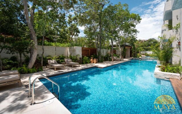 NHOA 207B Lux 1BR Condo Pool View in Aldea Zama