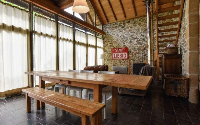 Lovely Farmhouse with Private Swimming Pool in Terrou