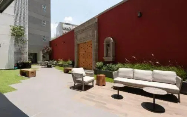 San Angel Luxury apartment 2BR 2BA 1Parking